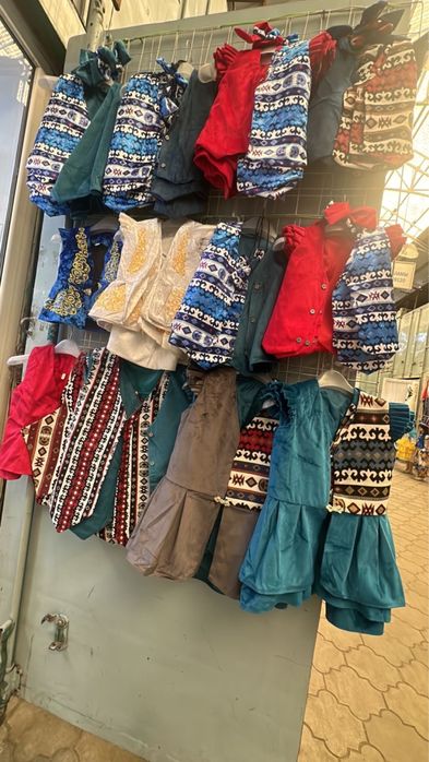 Жилетки  камзолы национальные