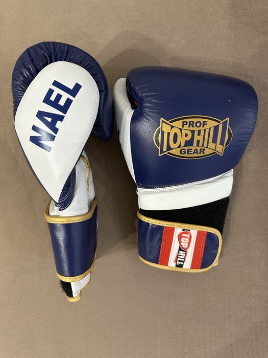 Боксерские перчатки