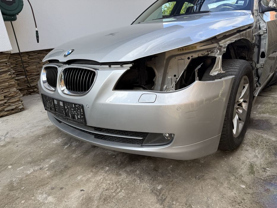 БМВ Е60 523i на части