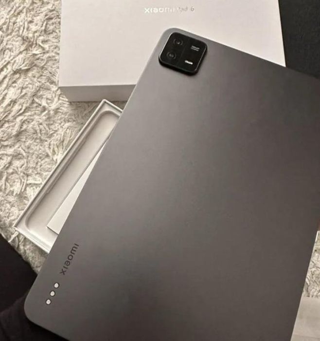 iPhone Xiaomi Mi Pad 6 8/256 TOP