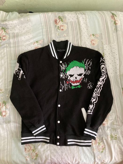 суичър на жокера