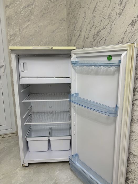 Холодильник продам