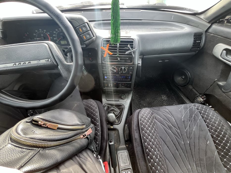 Продам ваз 2112 чистый кз учет