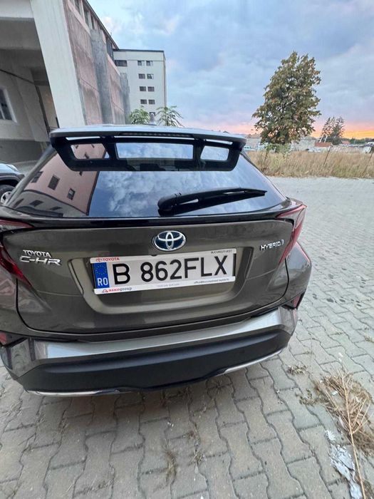TOYOTA C-HR 2022 — imagine 3