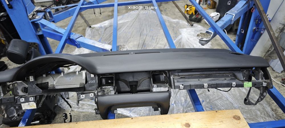 Арматурно табло Audi A8 D3