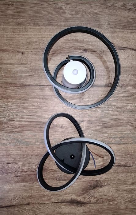 Люстры новые Пришахтинск