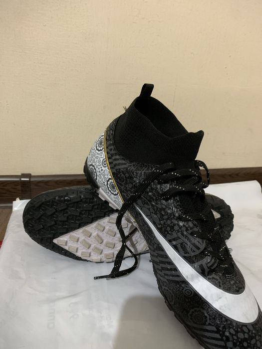 Sarakanojka  42razmer