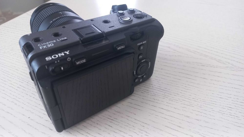 Sony fx30 + SIGMA 18-50