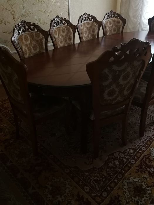 Продам стол со стульями