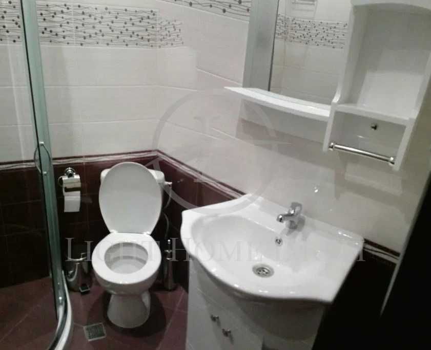 Продава се Тристаен апартамент в Пловдив, Кючук Париж - 70 кв.м за 2429 €/кв.м - Снимка #7