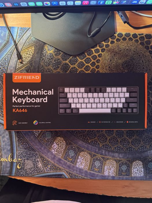 Игровая механическая клавиатура Zifriend KA646 , 60% , RGB