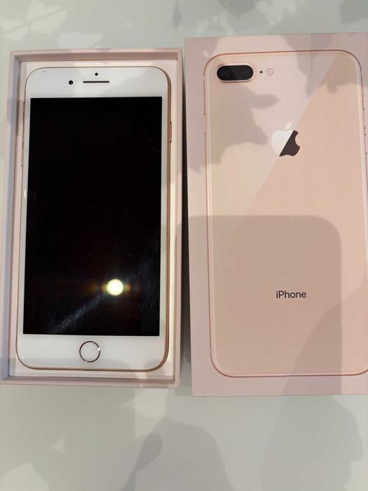 iPhone 8 Plus, Gold, 64 GB