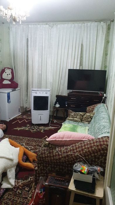 Yunusubod 17 kv 1 xonali uy sotiladi