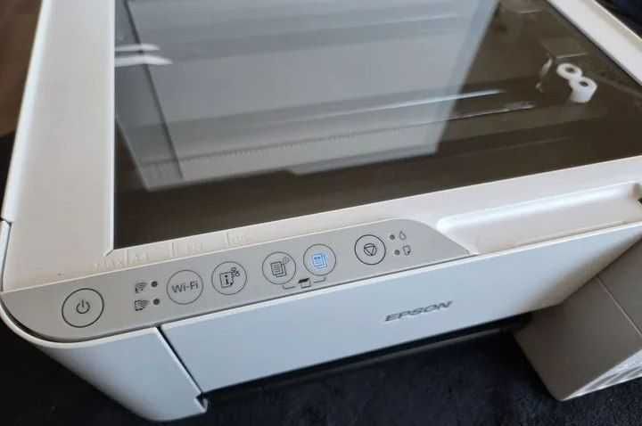 Мфу Epson l3256 Wi-Fi rangli printer deyarliyangi aybi yoʼq a