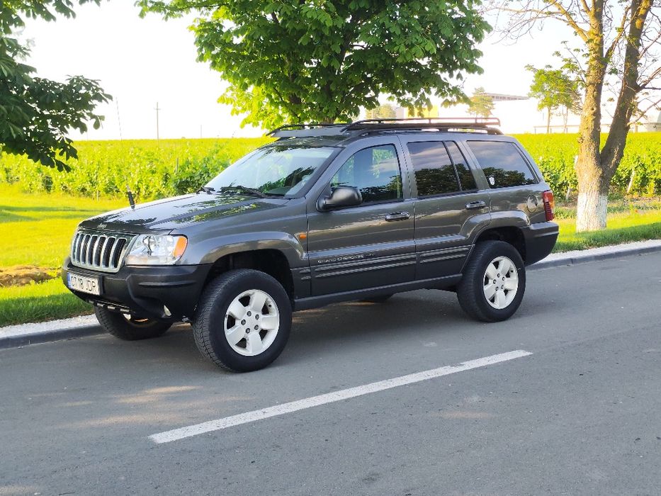 Jeep Grand Cherokee WJ 2.7 vând sau schimb