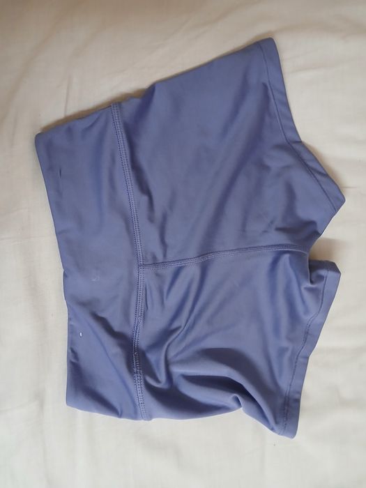 H.M  Move лилав къс клин