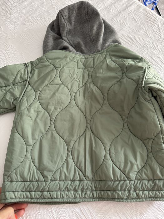 Леко пролетно-есенно якенце на Zara