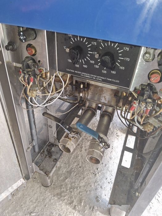 Фритюрник професионален на газ BLUE SEAL