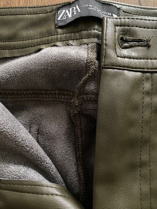 Pantaloni pt. femei, Zara