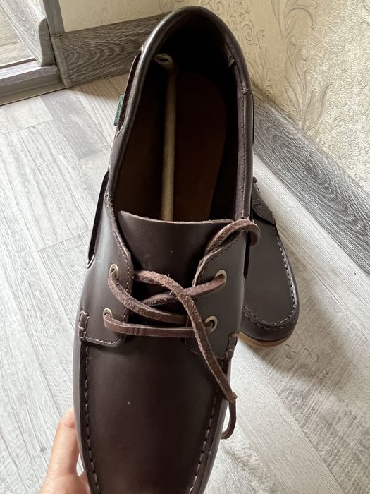 Tufli.   Clarks