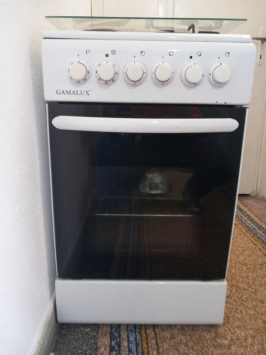 Готварска печка.Комбинирана