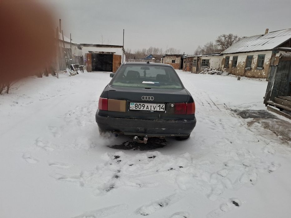 Продам Ауди б4 год1992