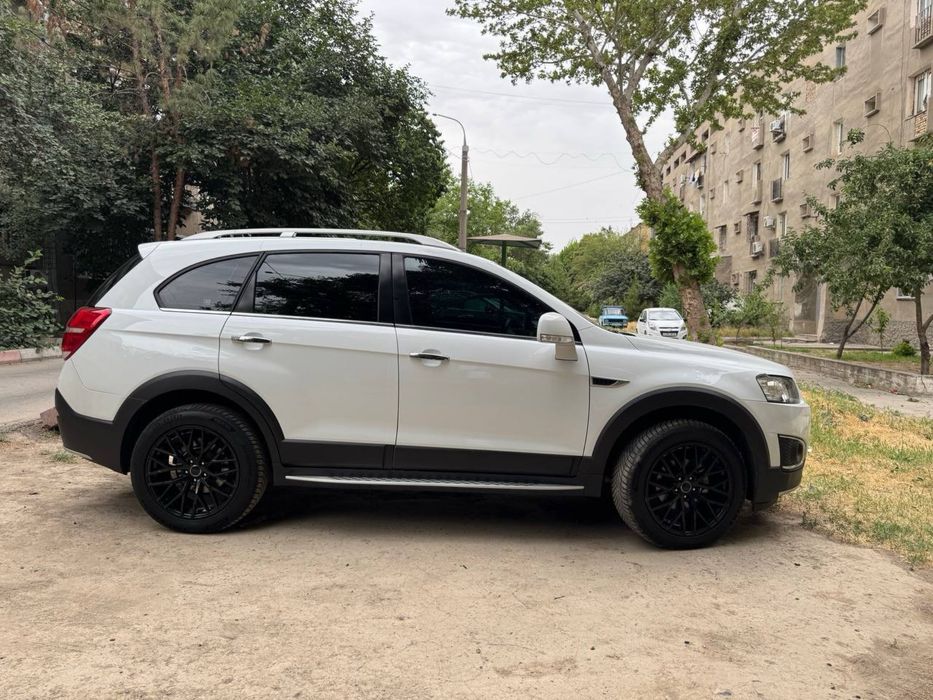 Срочно продаю каптива 3 в хорошем состоянии