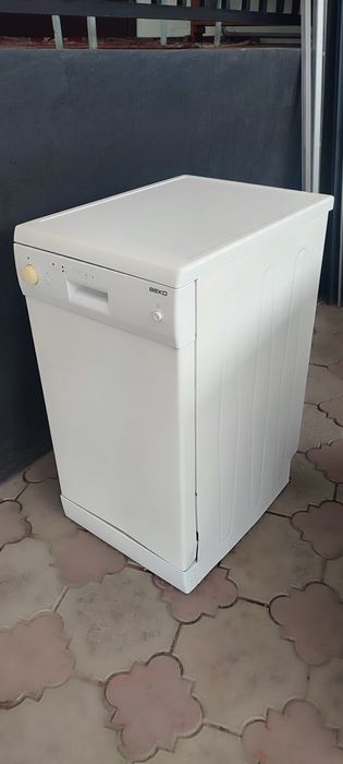 Продам срочно! Посудомоечная машина BEKO