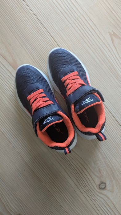 Детски маратонки Reebok номер 31 за краче 19,5 см, за момиче