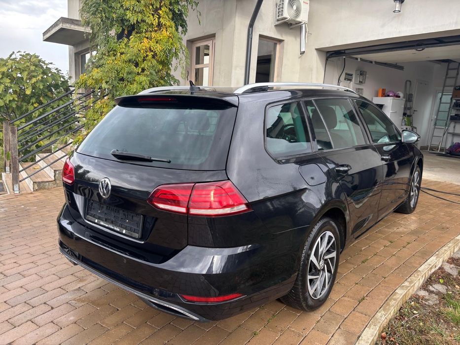 VOLKSWAGEN Golf 2018 — imagine 2