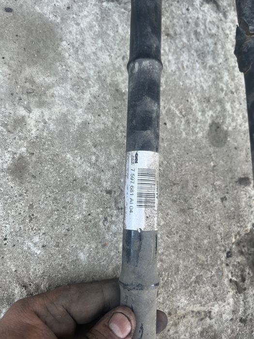 Полуоски бмв ф30 ф31 320д 318д bmw f30 f31 320d полуоска