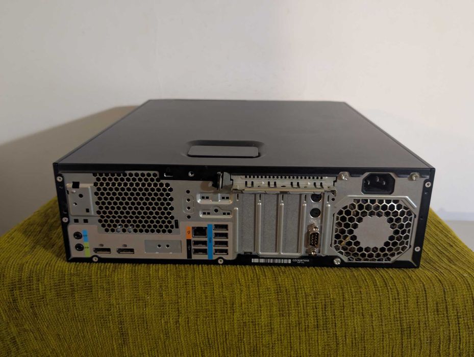 Calculator pc  HP Z2 SFF G4, intel core i7-8700, ram 16Gb, SSD 256Gb