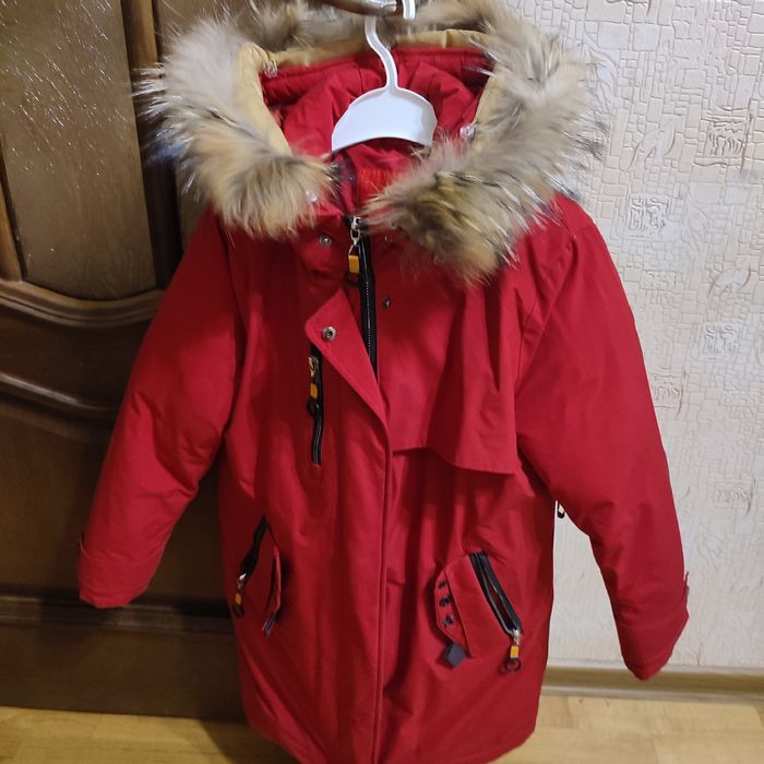 Продам зимнюю куртку