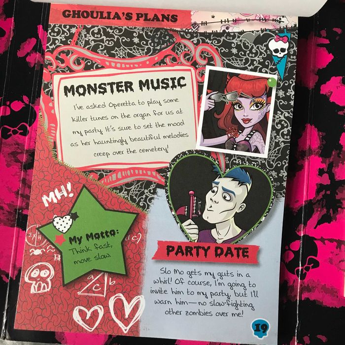 журналы книга monster high winx