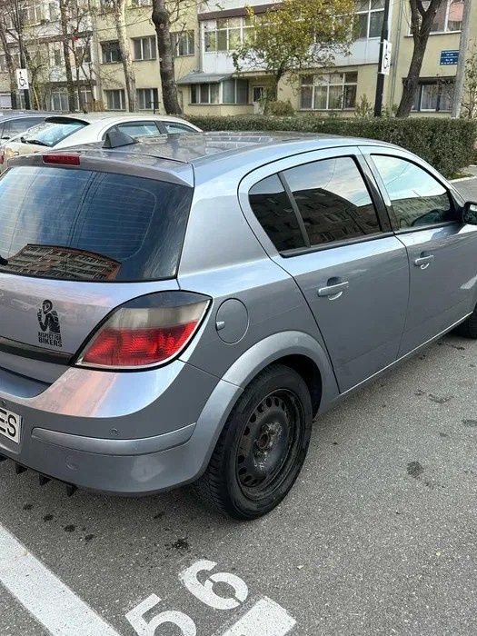Opel Astra H 2004