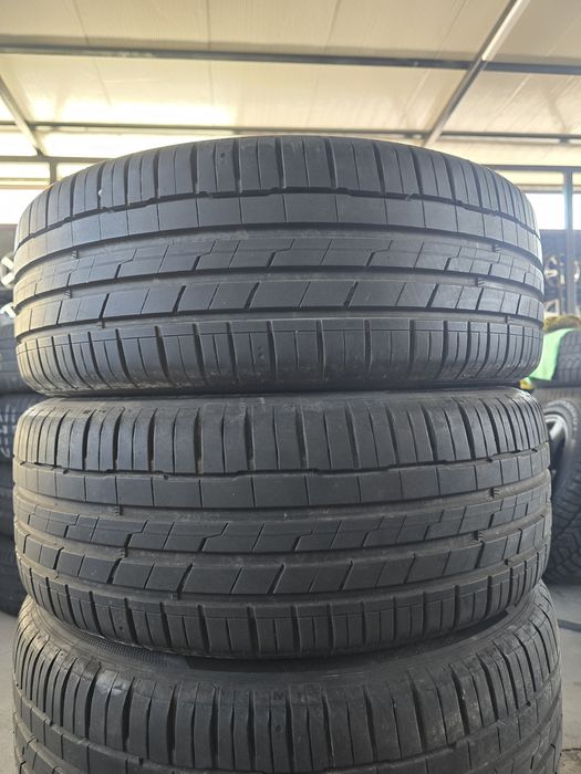 4 Броя 215/50/18 Hankook 6,8mm