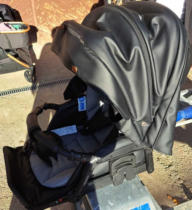 Бебешка количка 2в1 пълен комплект