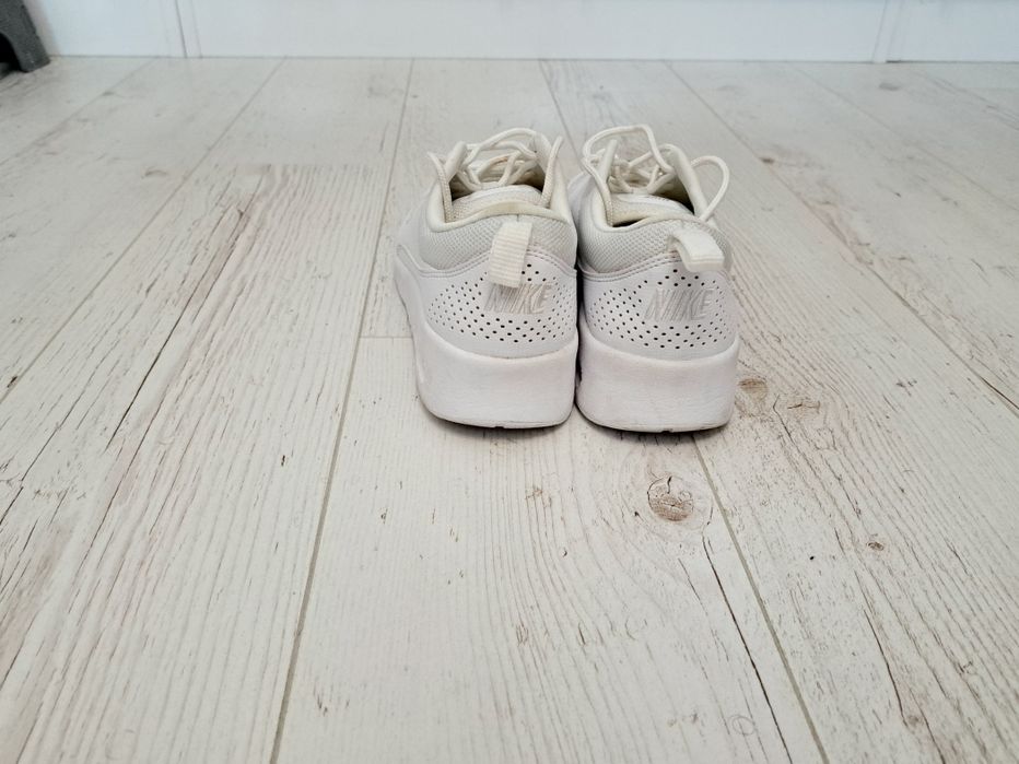 Nike Thea-Ориг.маратонки