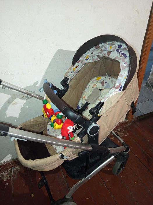 Бебешка количка 2 в 1