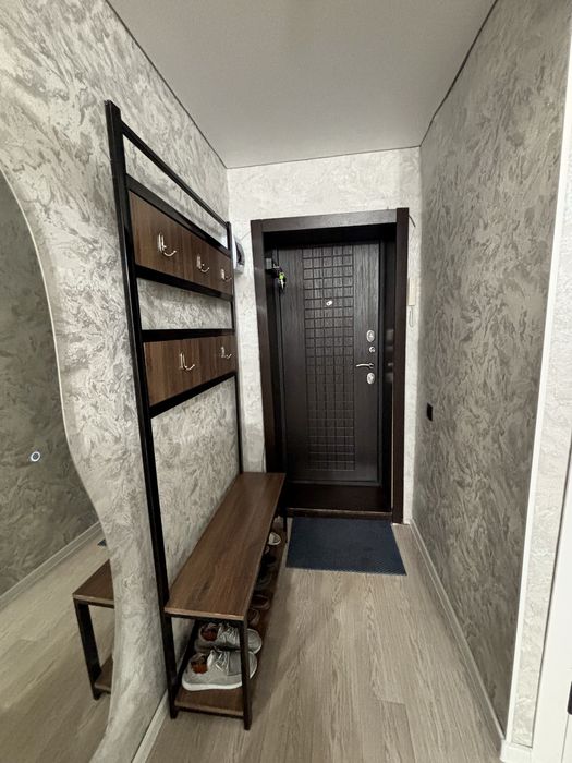Продам 2 комнатную квартиру