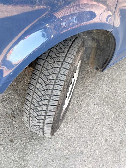 Volkswagen Transporter T5 doka – Cabina Dubla