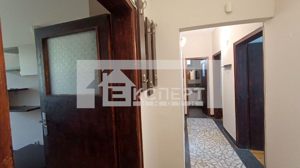 Дава се под наем Тристаен апартамент в Пловдив, Център - 98 кв.м за 612 € - Снимка #8