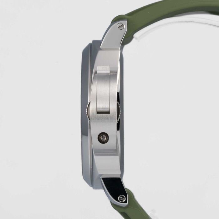 Panerai Luminor 44 mm Base Logo  PAM01087