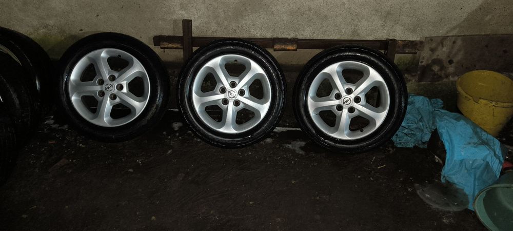 Jante Opel Ford Volvo S40 V50 V60 V40 etc...