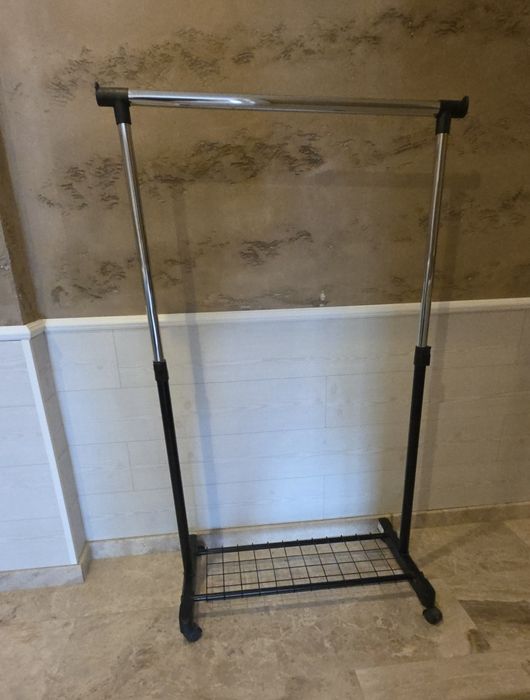 Закачалка за дрехи