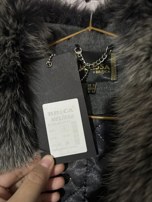 Продаю кашемировое пальто, серый