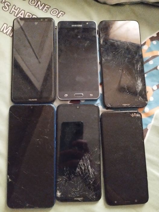 Телефоны на запчасти