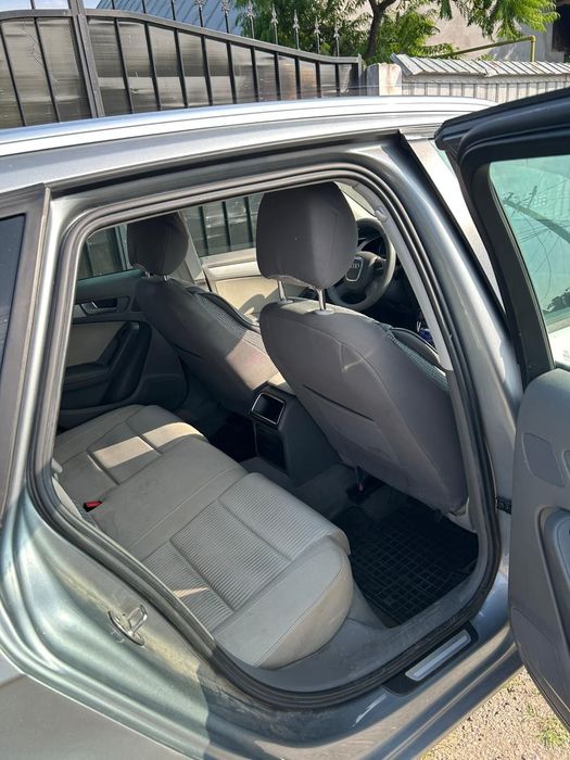 Vand audi a4 b 8