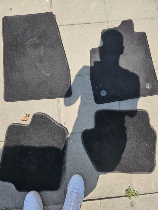 Мокетени стелки за Форд Пума