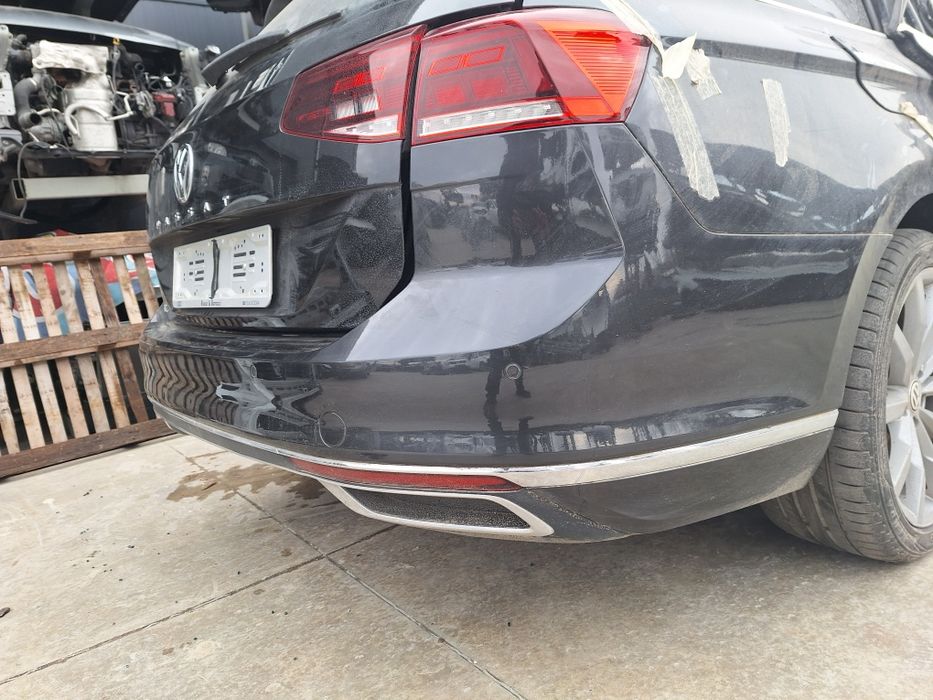 Задна броня с парктроници Vw Passat B8.5 combi / Пасат Б8.5 комби 2020